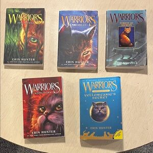 Warriors Books 1-4 by Erin Hunter - Multicolor + super edition